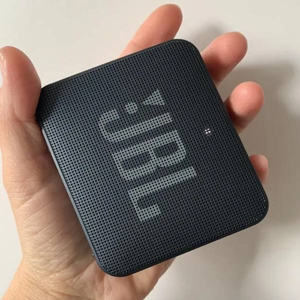 Parlante JBL Go Essential - Imagen 3